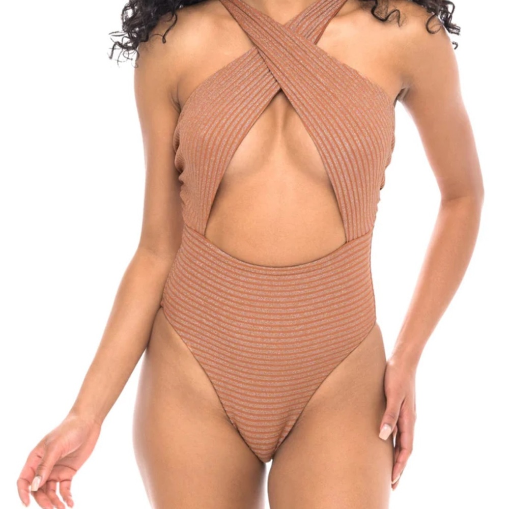JMP the label one piece and matching sarong